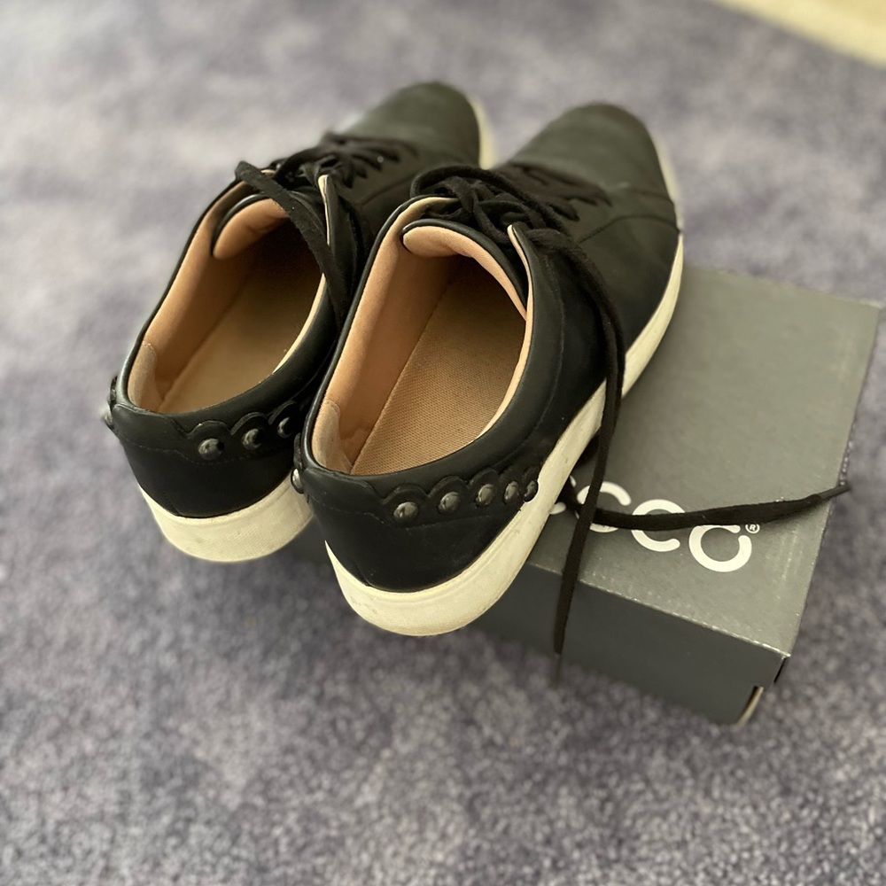 Fit Flop Black Casual Shoes